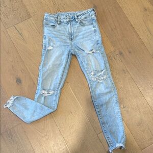 American Eagle Outfitters Light Blue Distressed Skinny Jeans